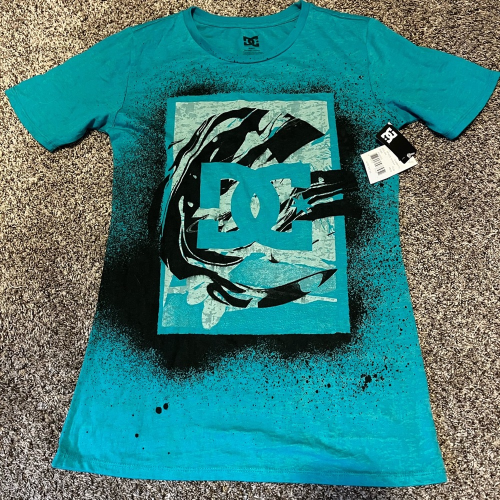DC Women’s Sz M Top NWT